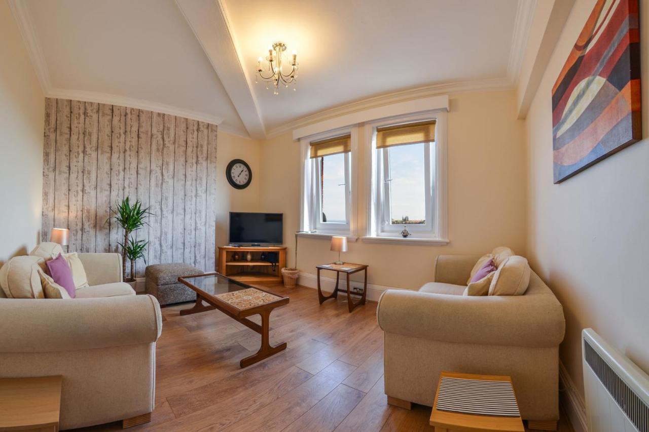 The Whitby Prospect, 2 Bed Apartment With Stunning Views, 2 Mins From Beach Esterno foto