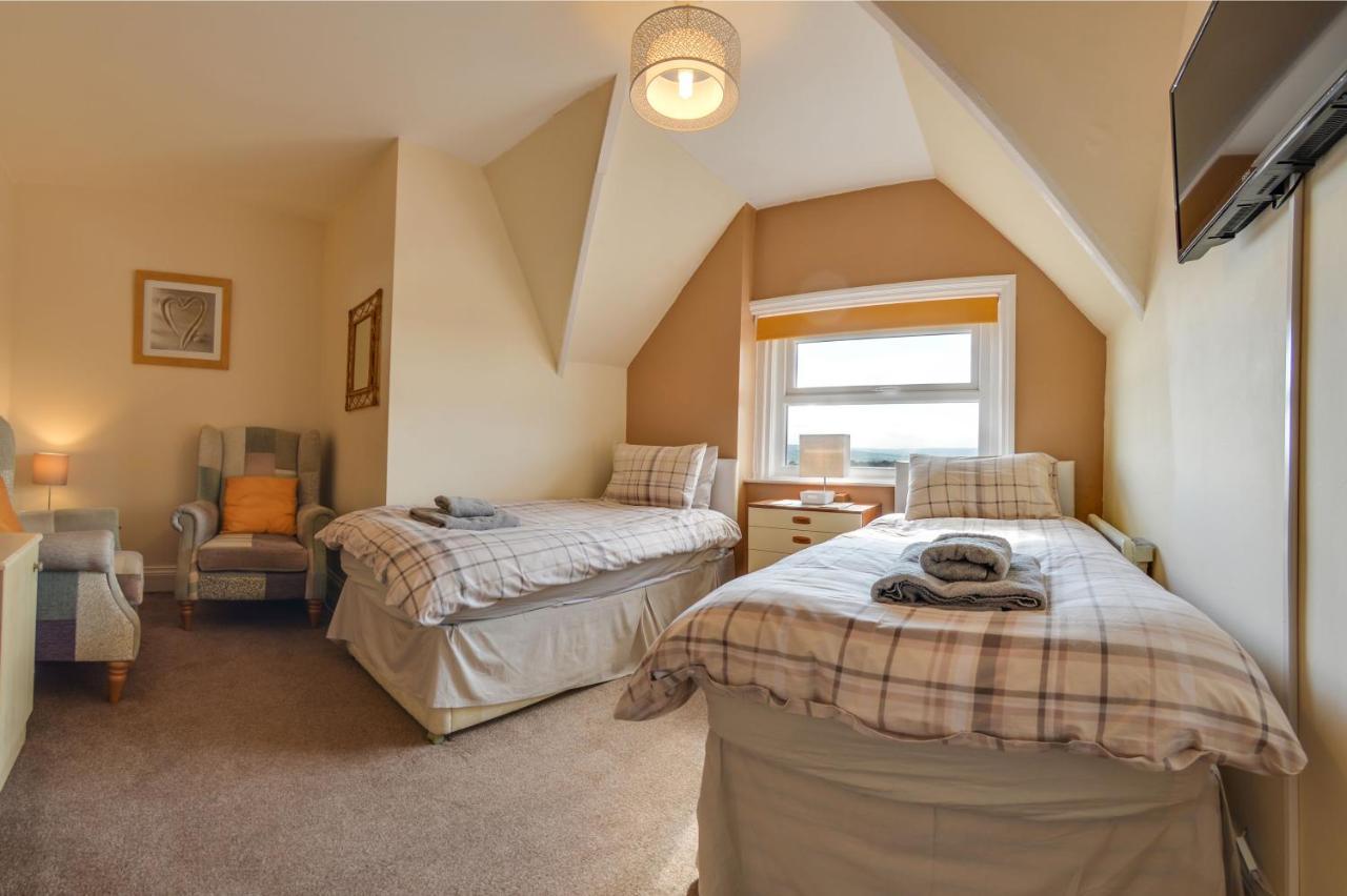 The Whitby Prospect, 2 Bed Apartment With Stunning Views, 2 Mins From Beach Esterno foto